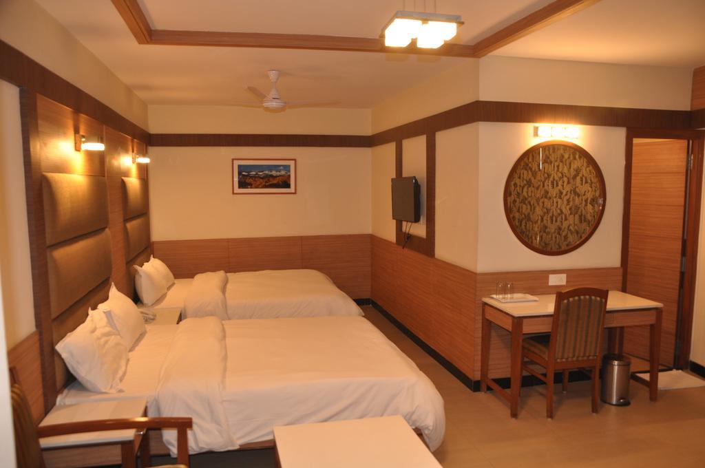 Hotel Sms Grand Inn Vellore Habitación foto